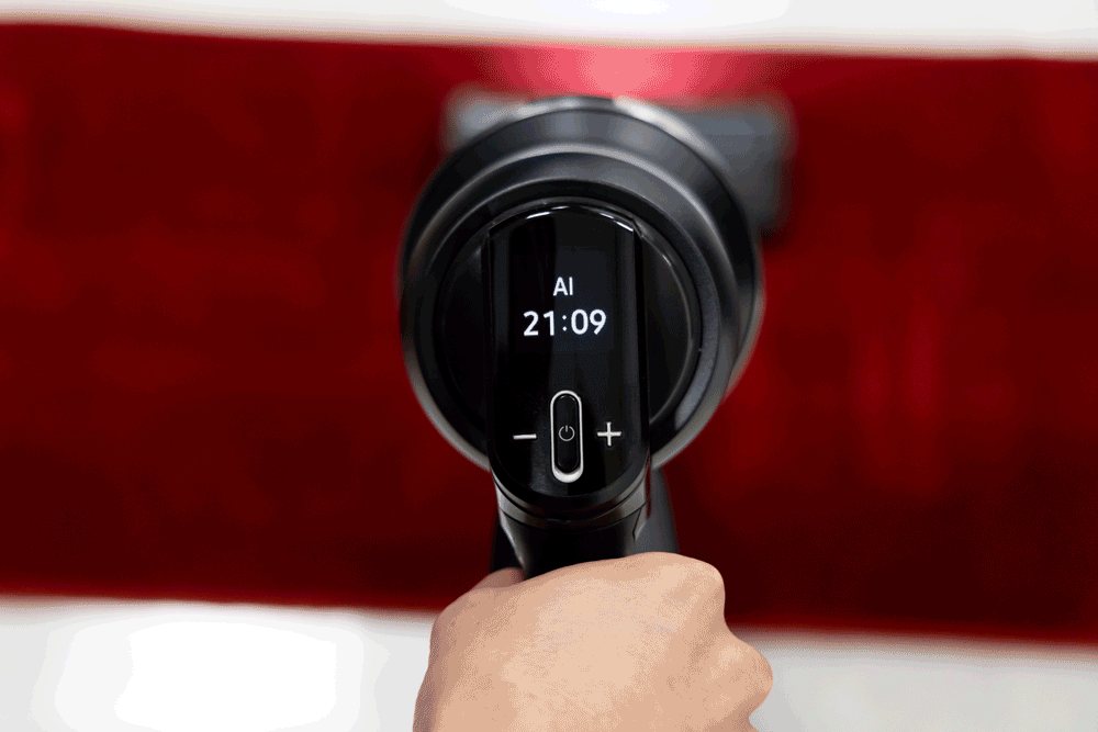 bespoke-jet-ai-recognizes-adjusts-different-surfaces